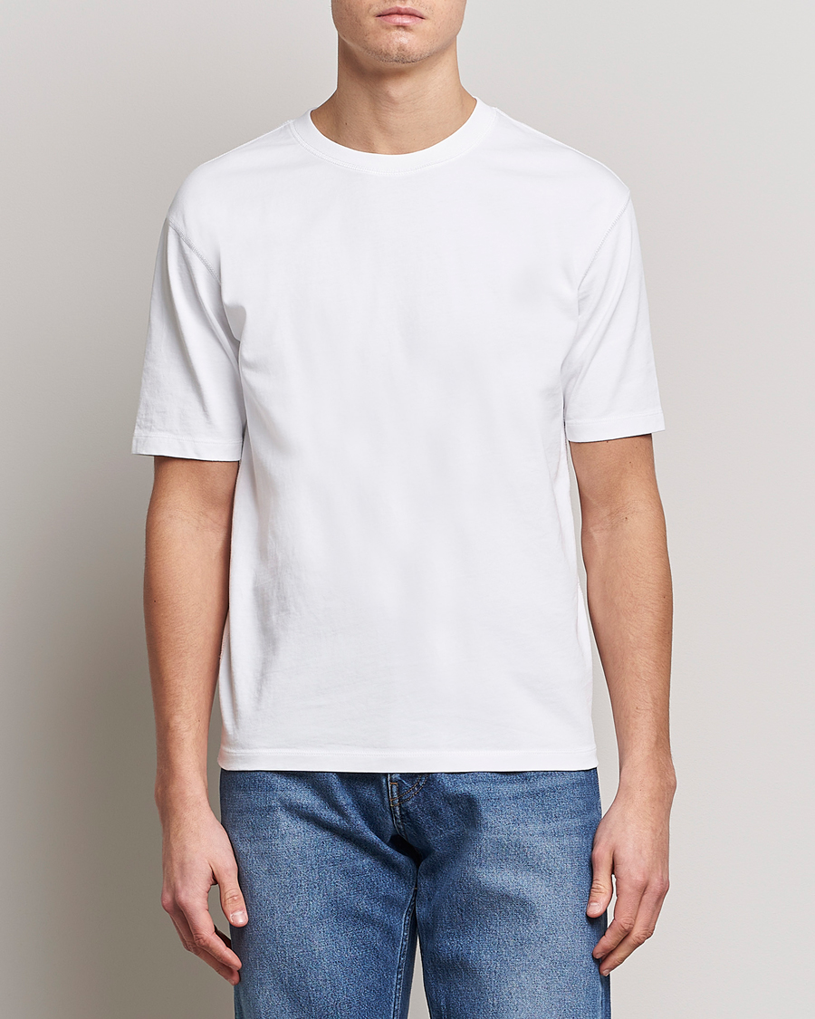 Men | White t-shirts | Drake\'s | Short Sleeve Hiking Tee White