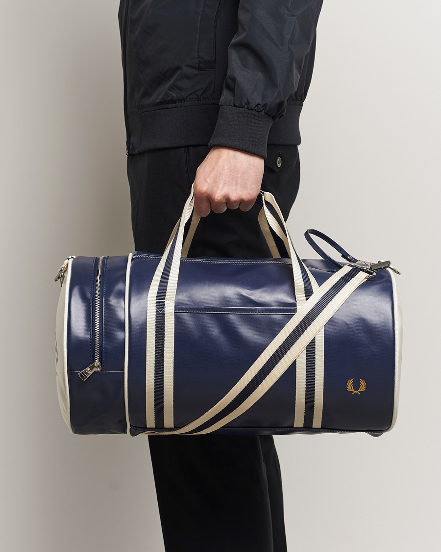 Men | Fred Perry | Fred Perry | Classic Barrel Bag Navy/Ecru