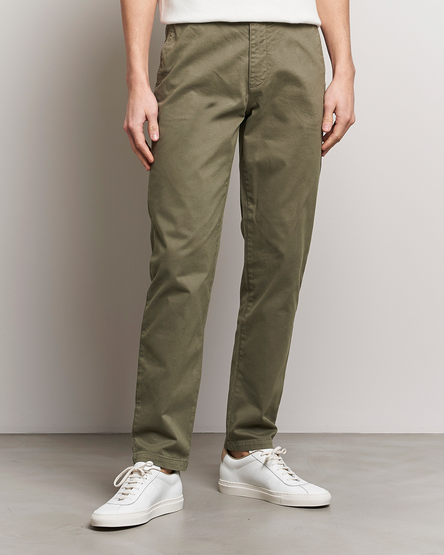 Men | Clothing | Tiger of Sweden | Caidon Cotton Chinos Dusty Green
