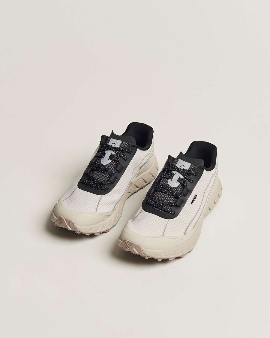 Men | Active | Norda | 002 Running Sneakers Cinder