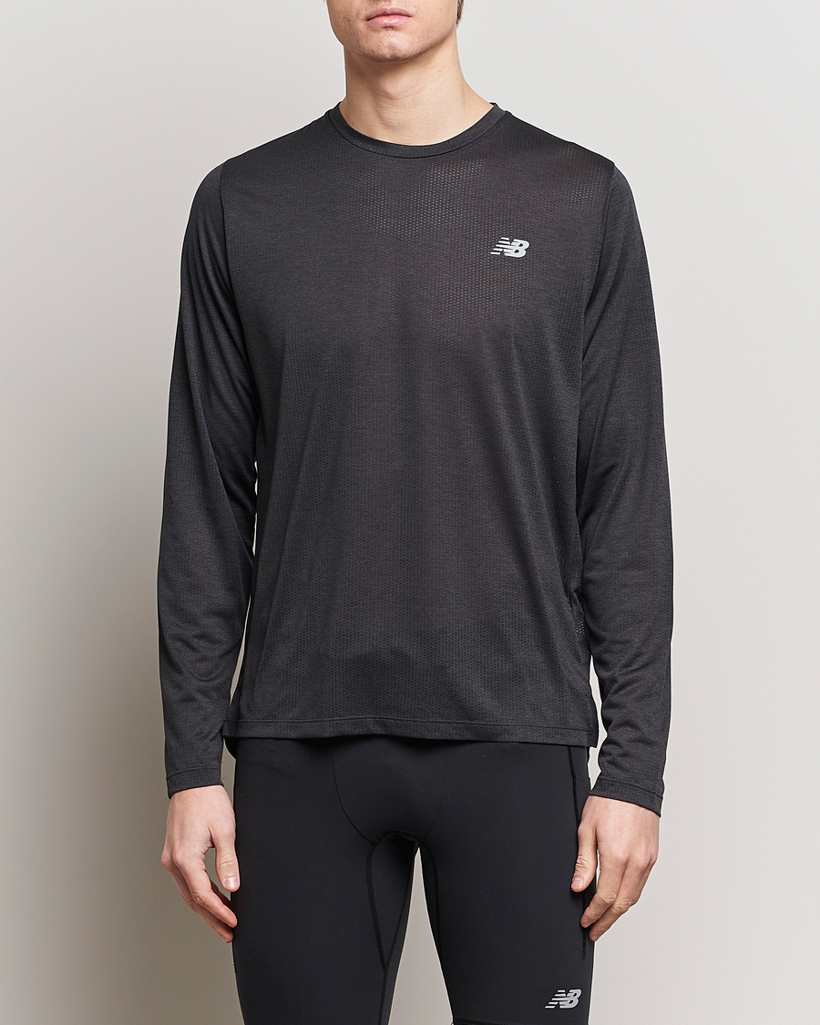 Men | Black t-shirts | New Balance Running | Athletics Run Long Sleeve T-Shirt Black