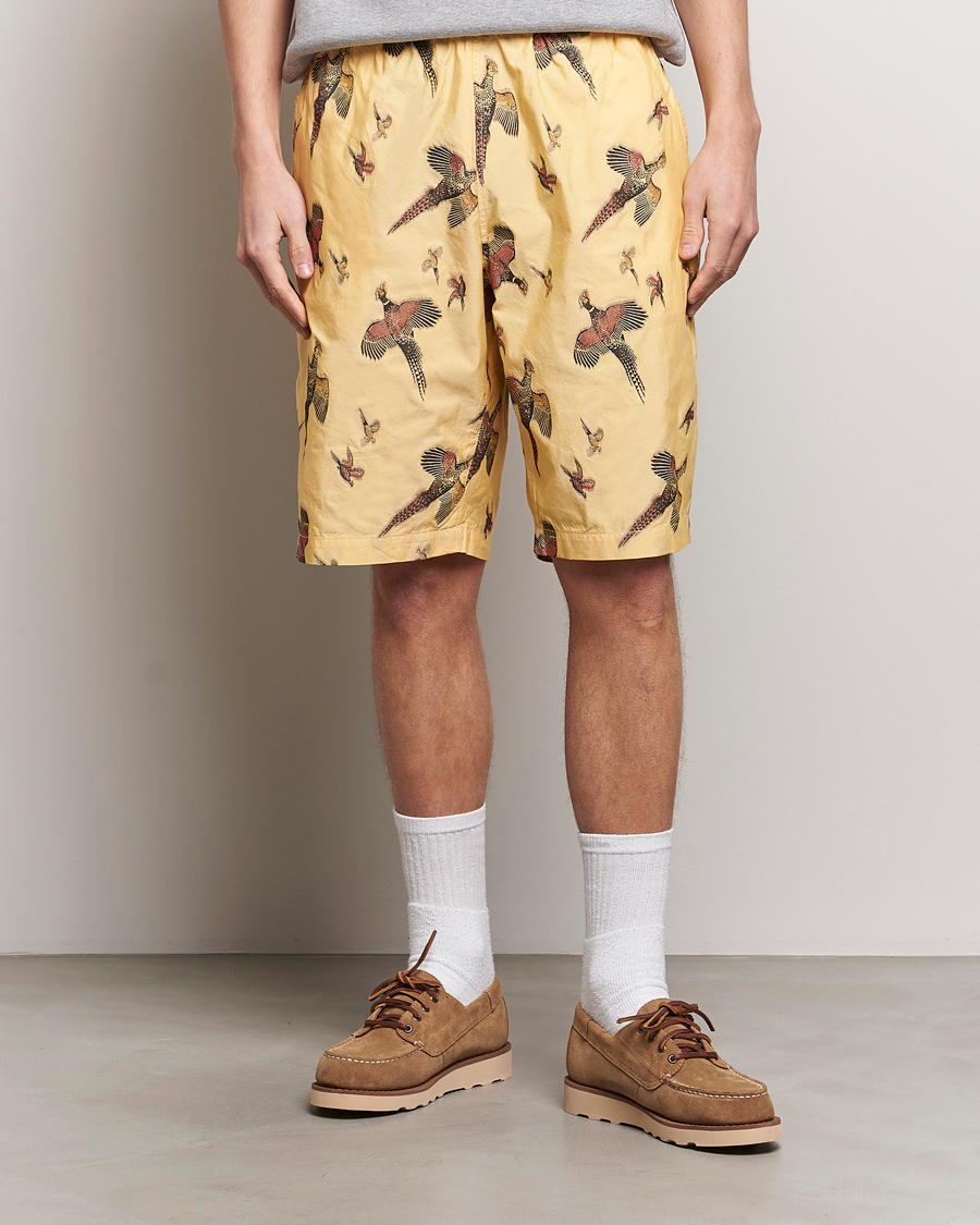 Men | Clothing | BEAMS PLUS | Duck Jacquard Easy Shorts Yellow