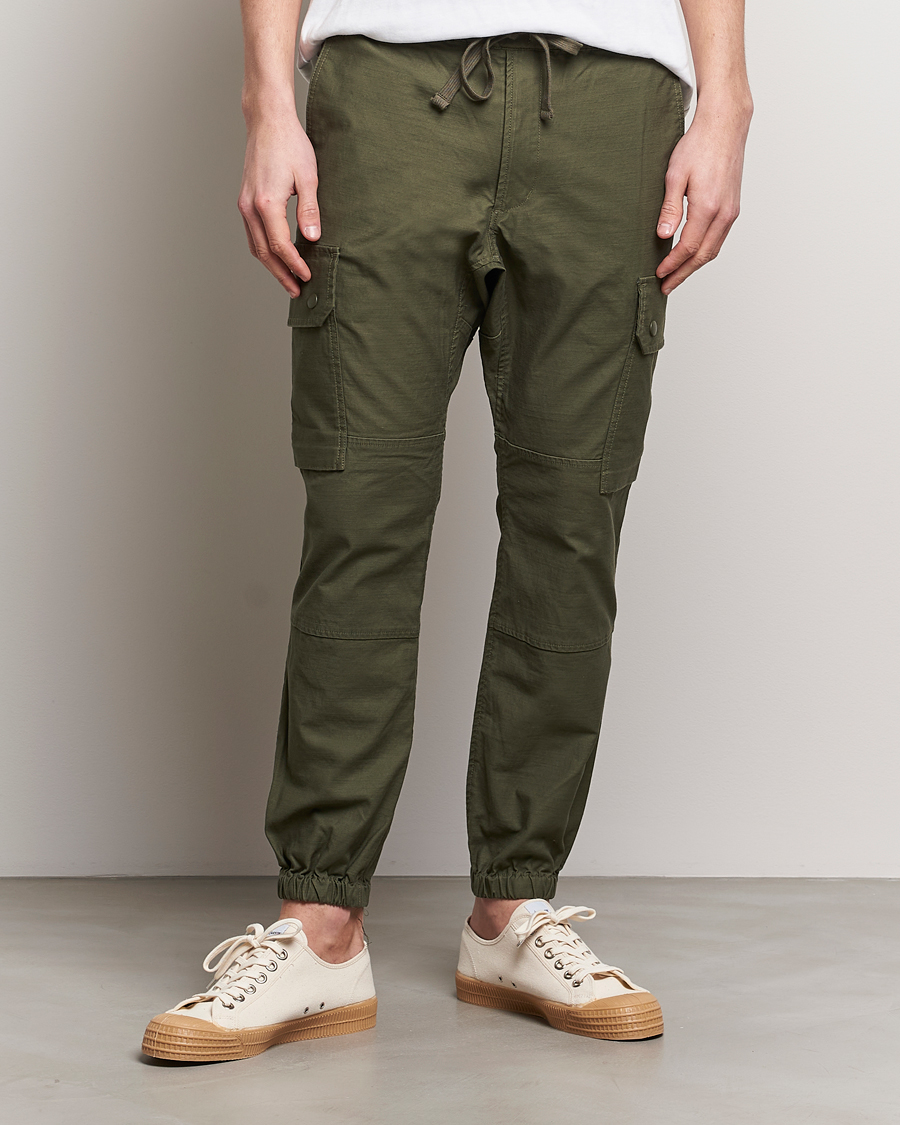 Men | Cargo Trousers | BEAMS PLUS | 6 Pocket Gym Pants Olive