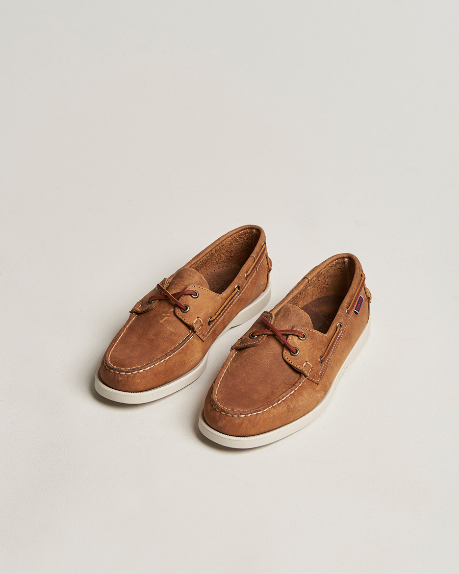 Men | Shoes | Sebago | Dockside Nubuck Boat Shoe Brown