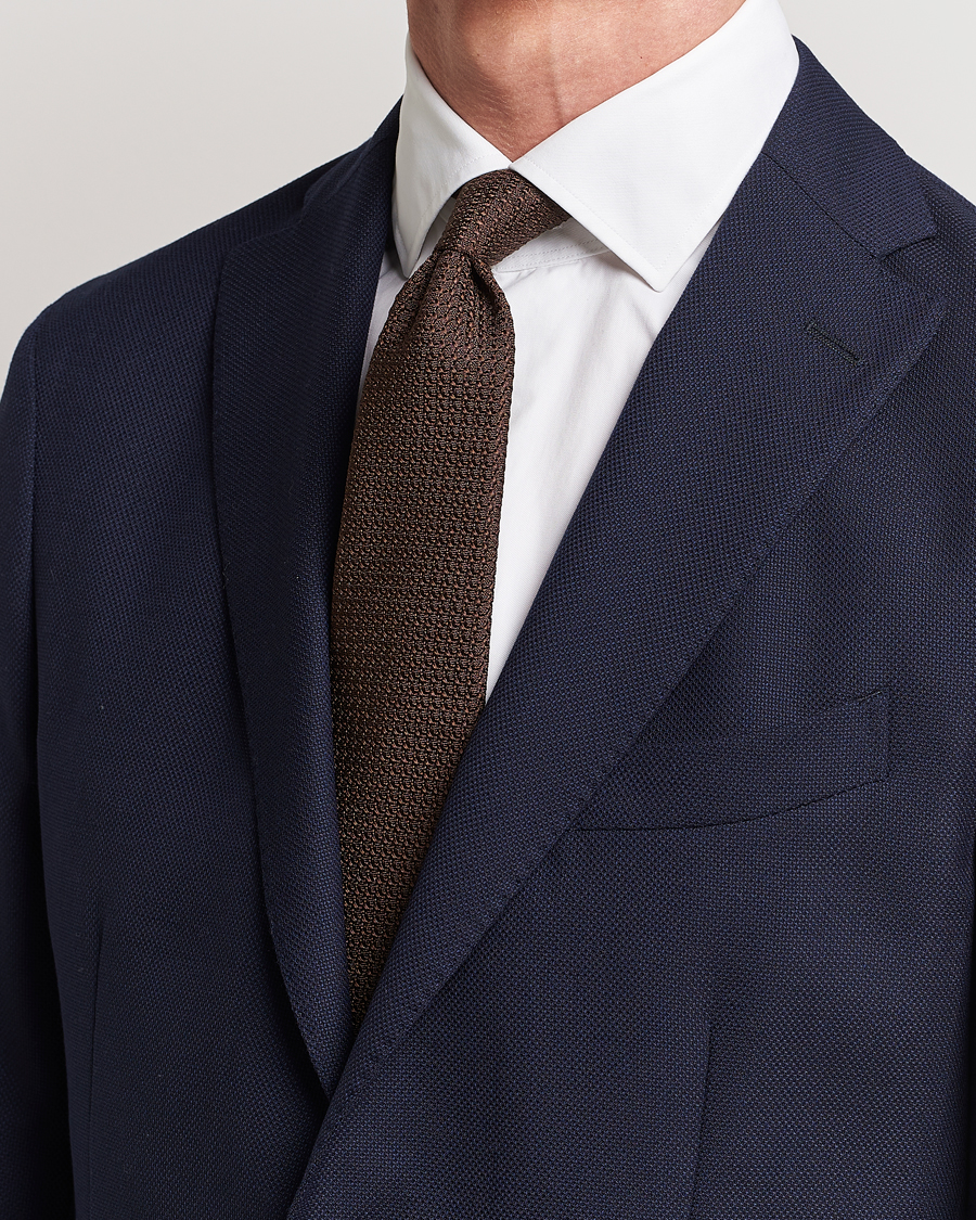 Men | Accessories | Drake's | Silk Grenadine Handrolled 8 cm Tie Brown