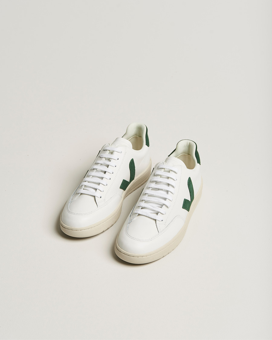 Men |  | Veja | V-12 Leather Sneaker  Extra White/Cyprus