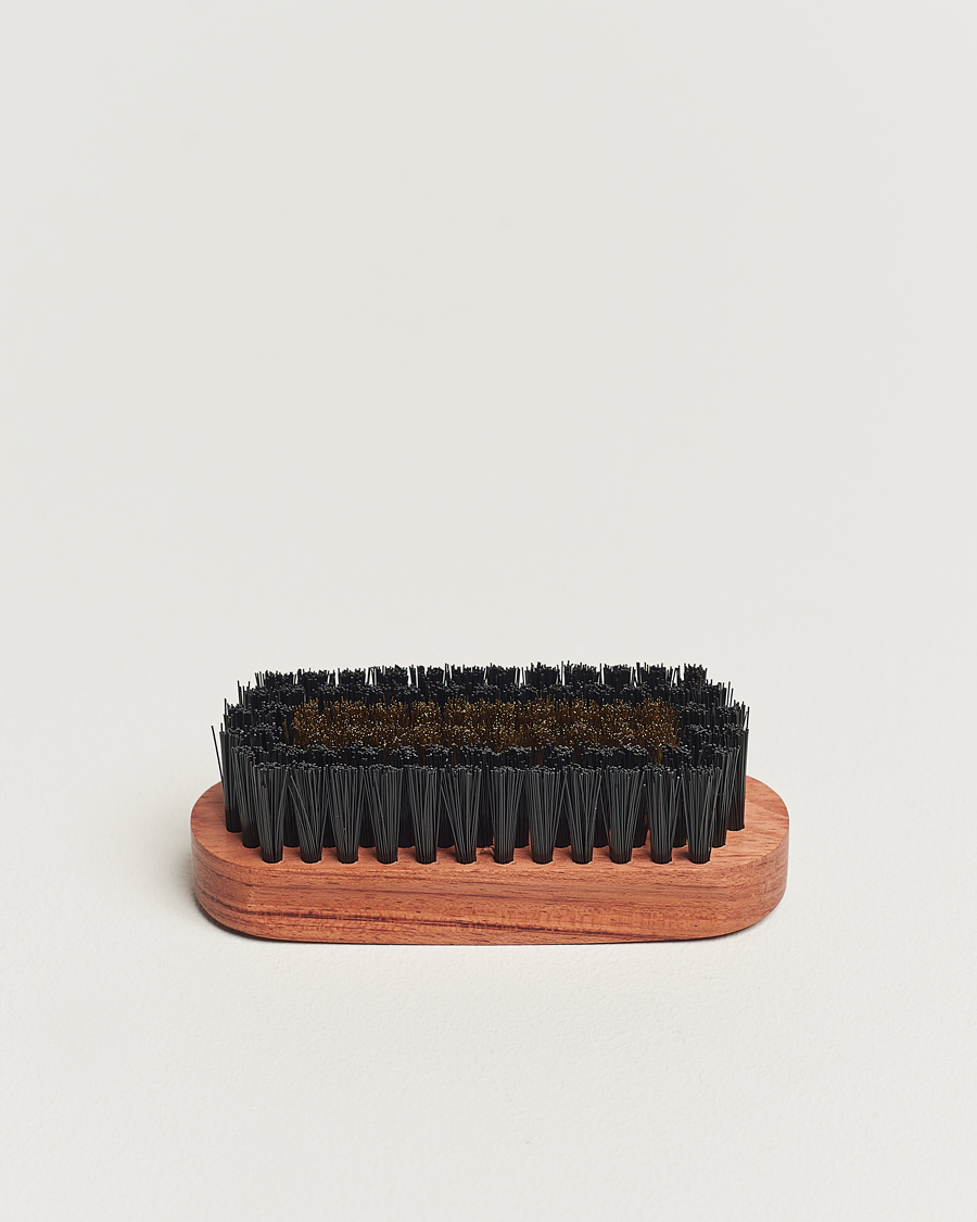 Men | Brushes & Polishing Accessories | Saphir Medaille d'Or | Suede Brush Brass Black