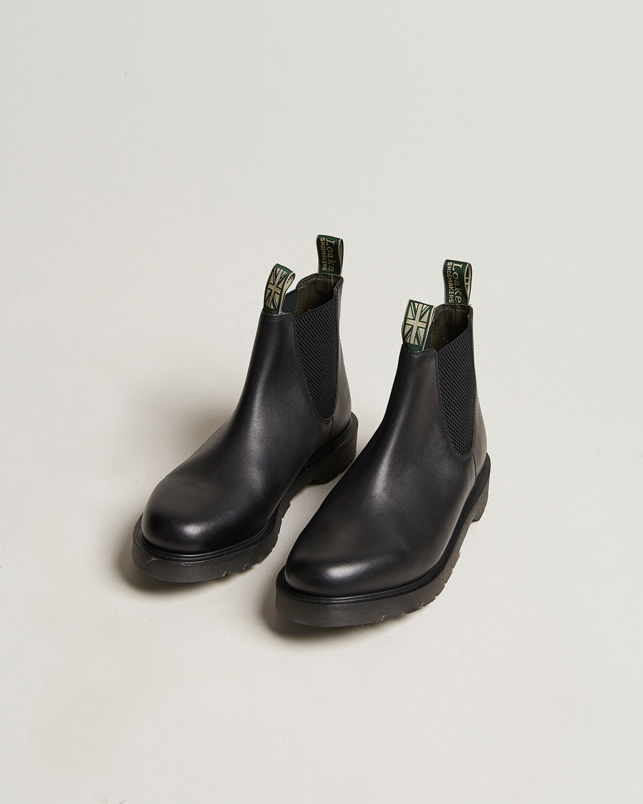 Men | Shoes | Loake Shoemakers | Loake 1880 Mccauley Heat Sealed Chelsea Black Leather