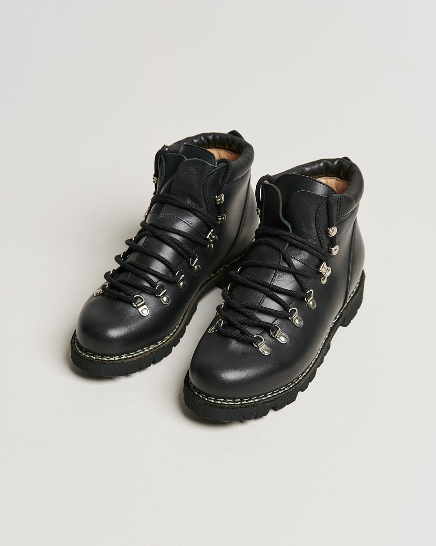 Men | Handmade shoes | Paraboot | Avoriaz Hiking Boot Black