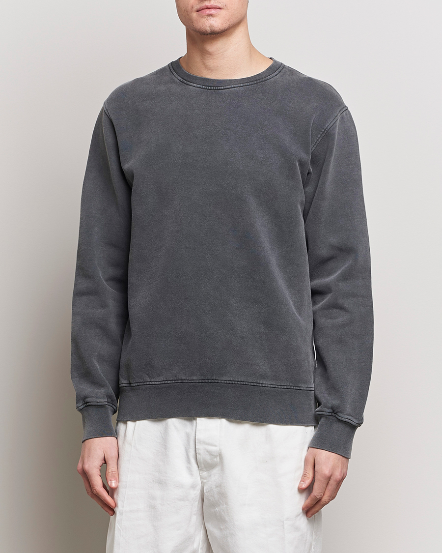 Men | Sweaters & Knitwear | Colorful Standard | Classic Organic Crew Neck Sweat Faded Black
