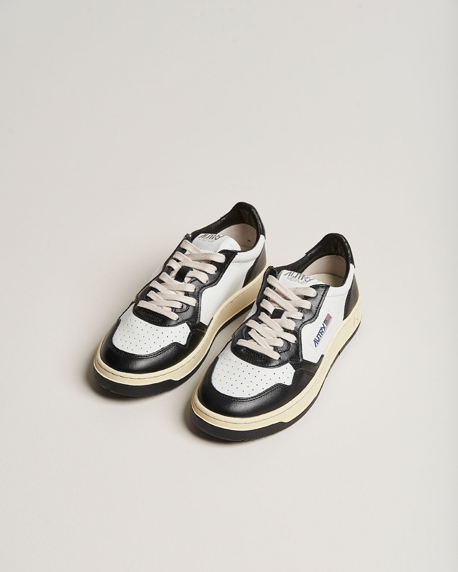 Men | White Sneakers | Autry | Medalist Low Bicolor Leather Sneaker White/Black