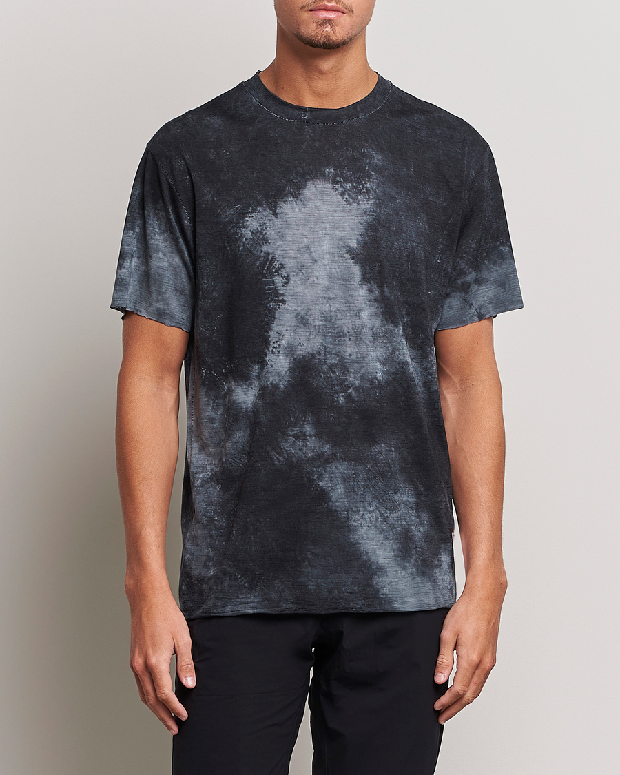 Herr | Kläder | Satisfy | CloudMerino T-Shirt Batik Black