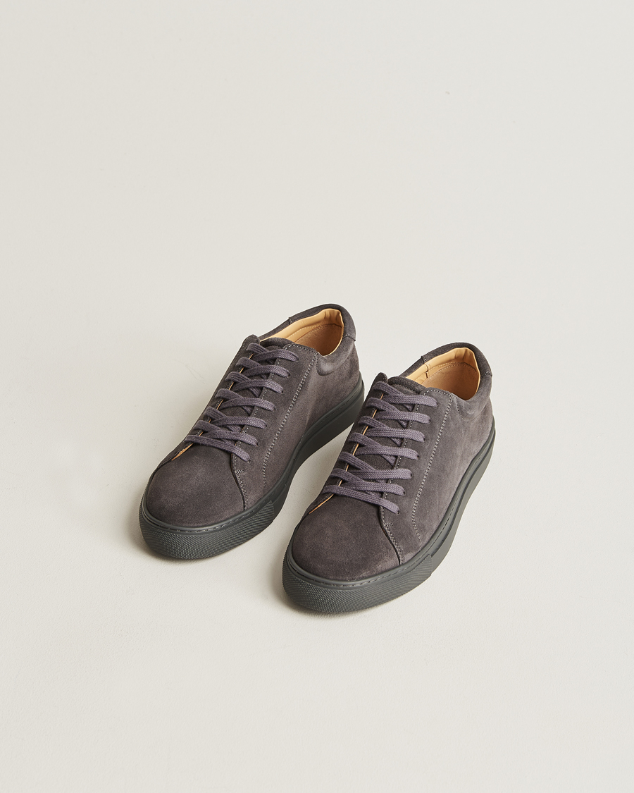 Herr |  | Myrqvist | Oaxen Monochrome Sneaker Dark Grey Suede