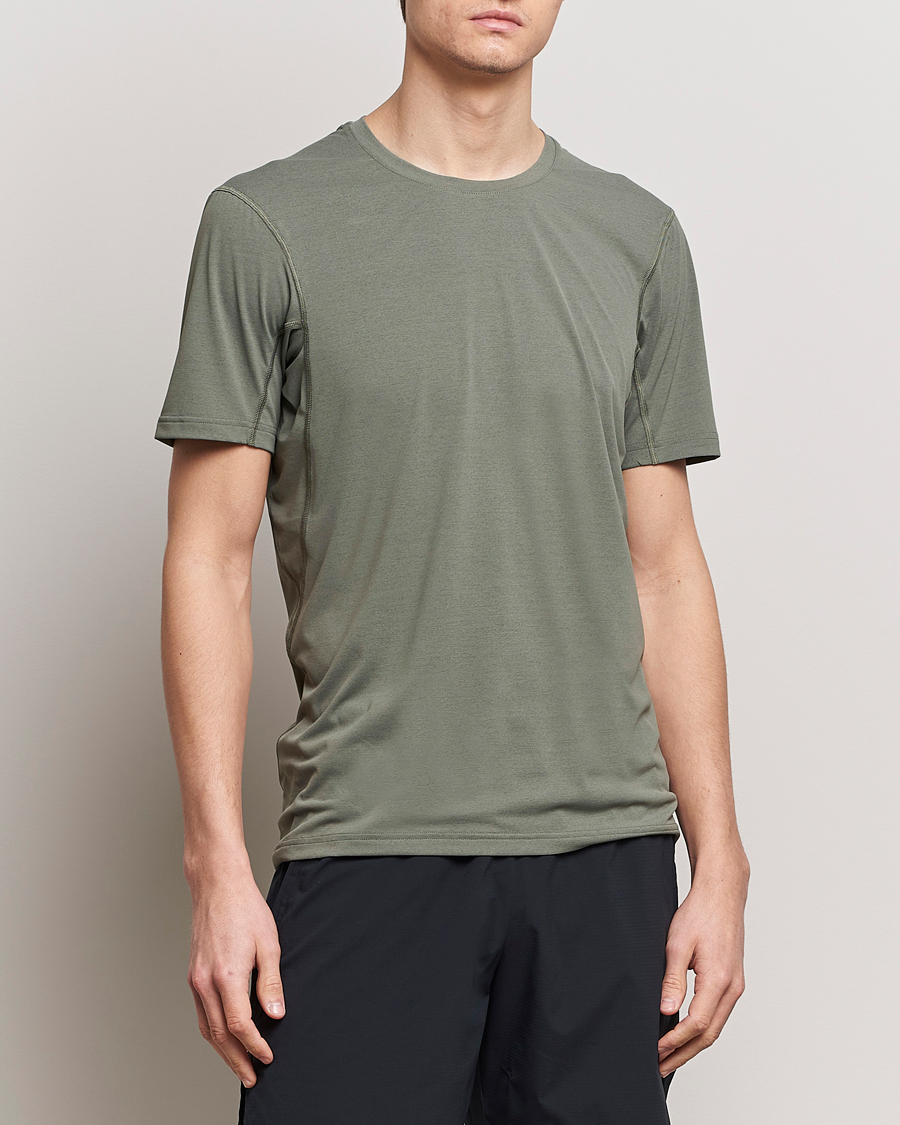 Men | Active | Houdini | Pace Air Featherlight T-Shirt Geyser Grey