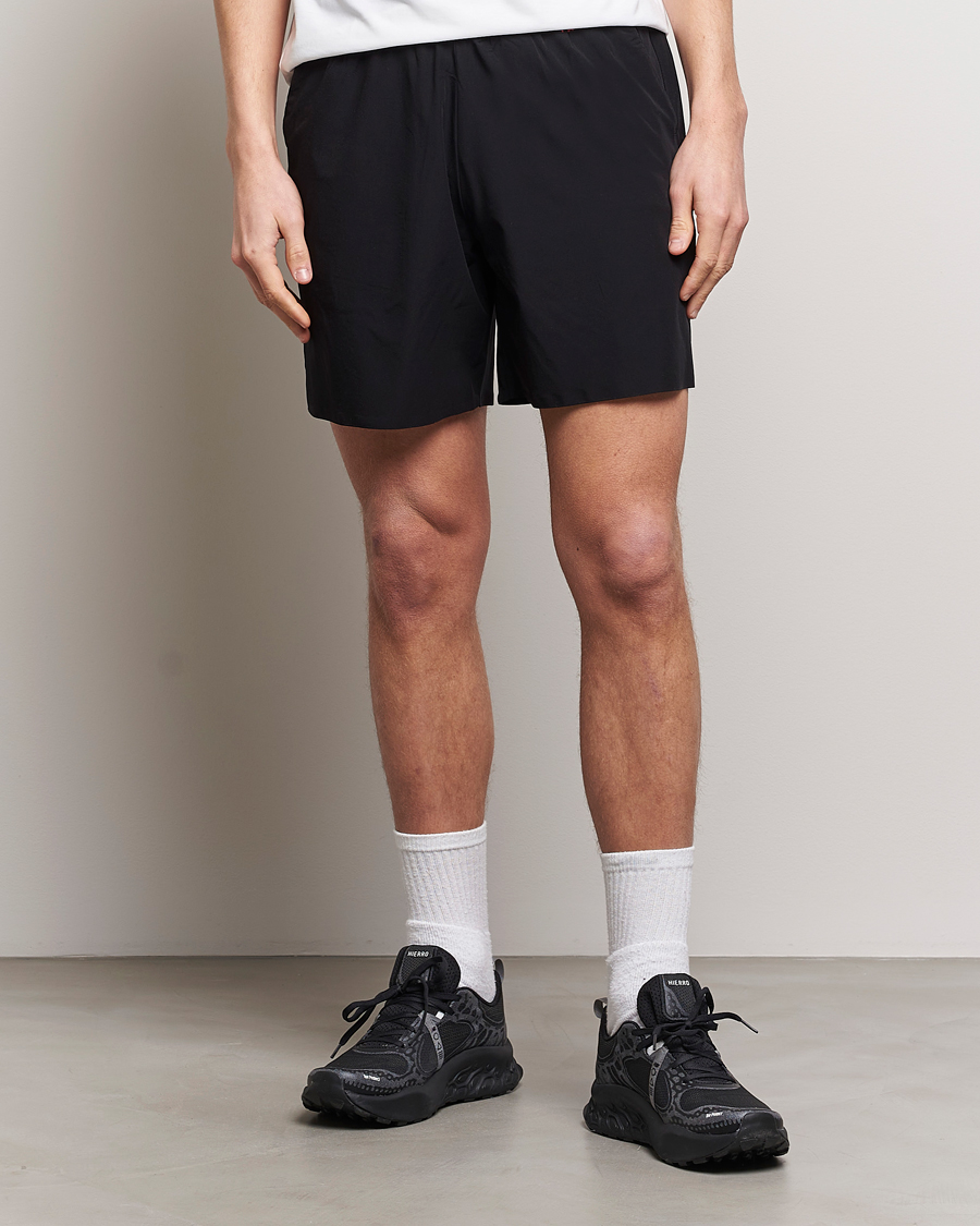 Men | Falke | Falke Sport | Falke Core Shorts Black