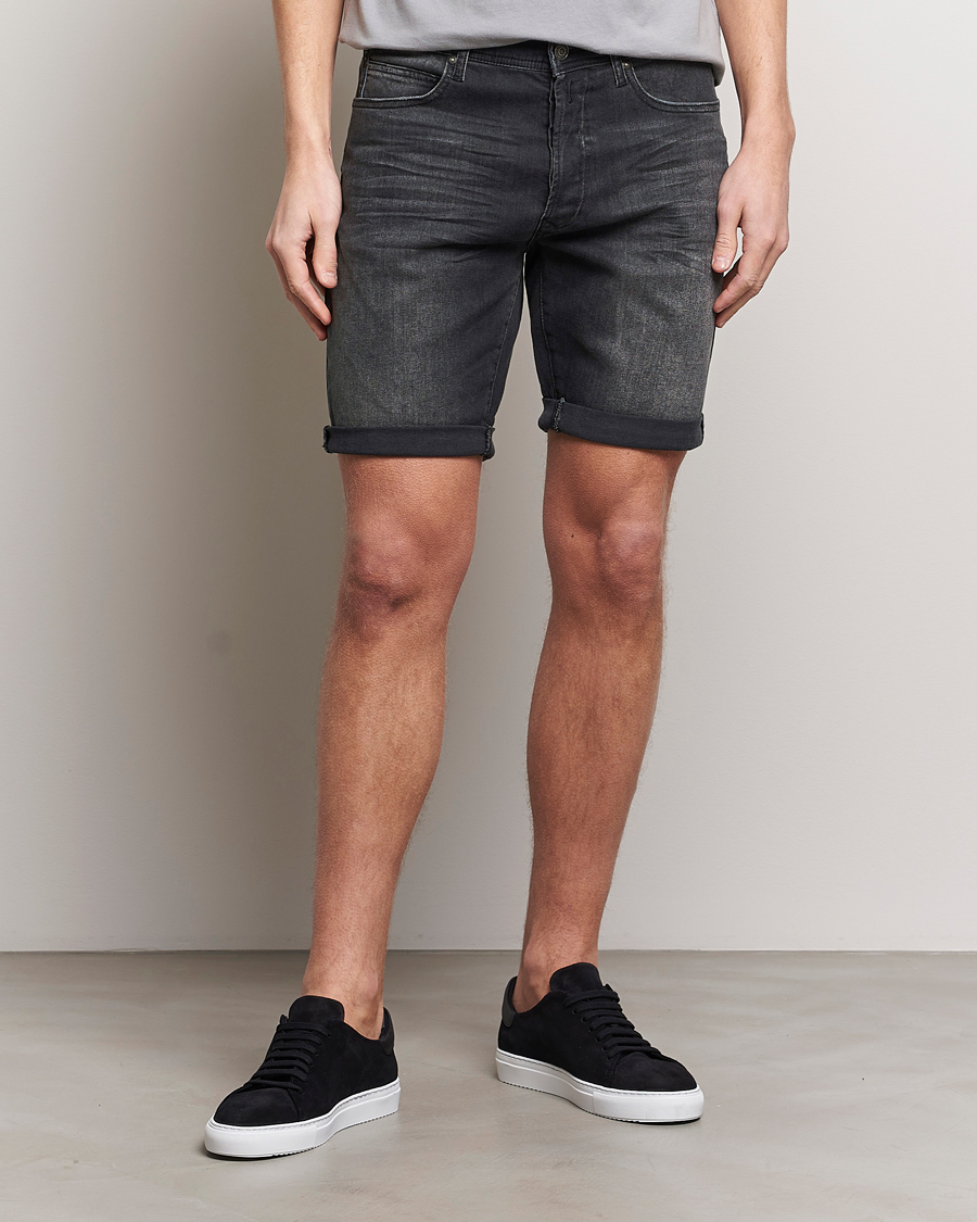 Men | Clothing | Replay | RBJ901 Super Stretch Bio Denim Shorts Washed Black