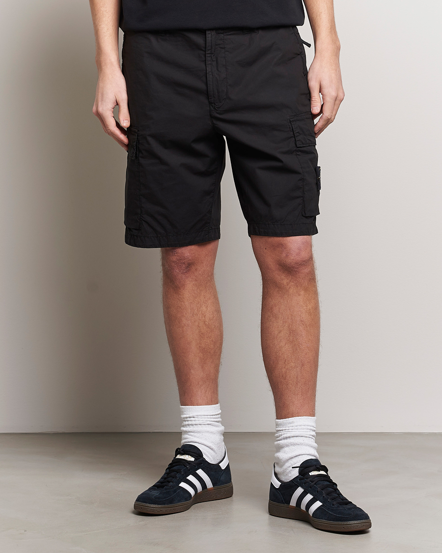 Men |  | Stone Island | Stretch Cotton Tela Regular Fit Cargo Shorts Black