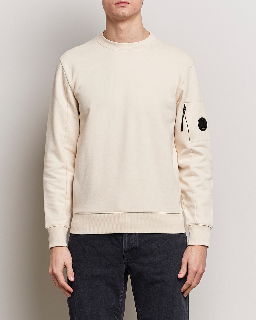 Men | Clothing | C.P. Company | Diagonal Raised Fleece Lens Sweatshirt Ecru
