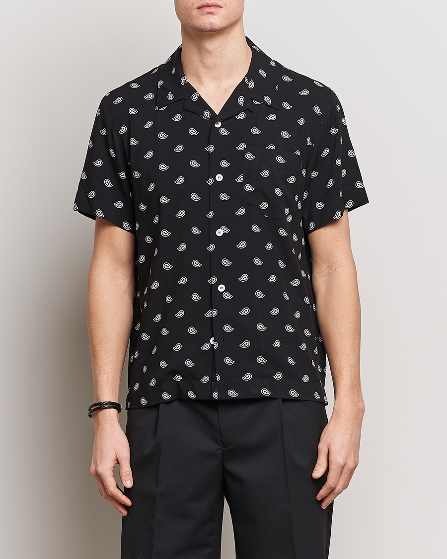 Men | Short Sleeve Shirts | A.P.C. | Lloyd Printed Paisley Resort Shirt Black