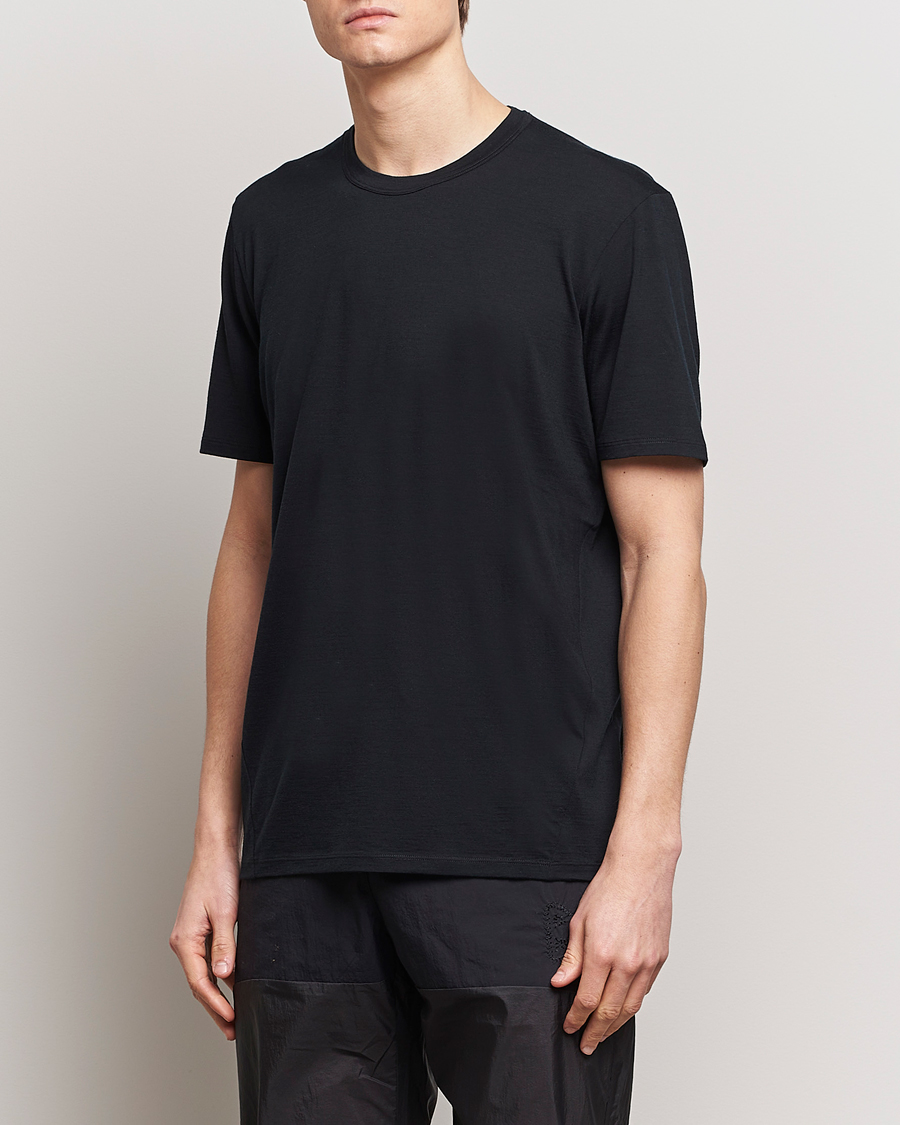 Men |  | Arc'teryx Veilance | Frame Short Sleeve T-Shirt Black