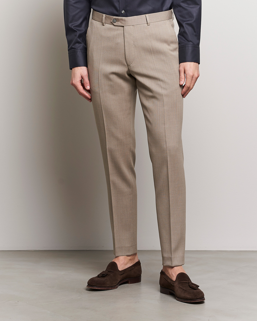 Men |  | Oscar Jacobson | Denz Structured Wool Trousers Beige