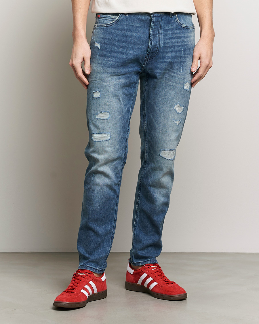 Men | Blue jeans | HUGO | 634 Tapered Fit Stretch Jeans Bright Blue