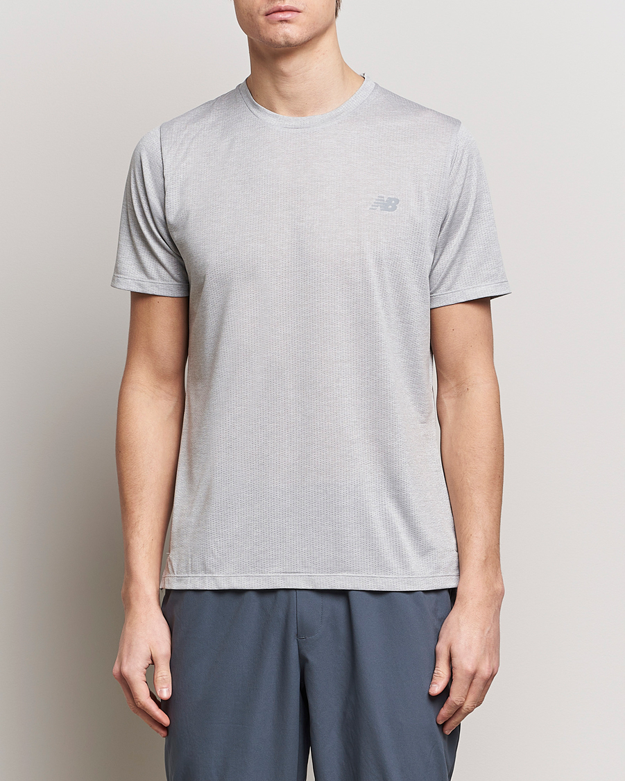 Men | Clothing | New Balance Running | Athletics Run T-Shirt Athletic Grey