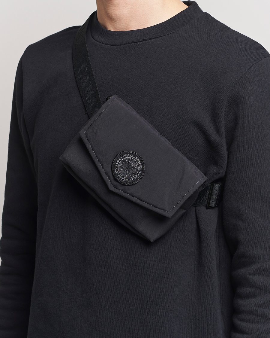 Men | Shoulder Bags | Canada Goose | Mini Waistpack Black
