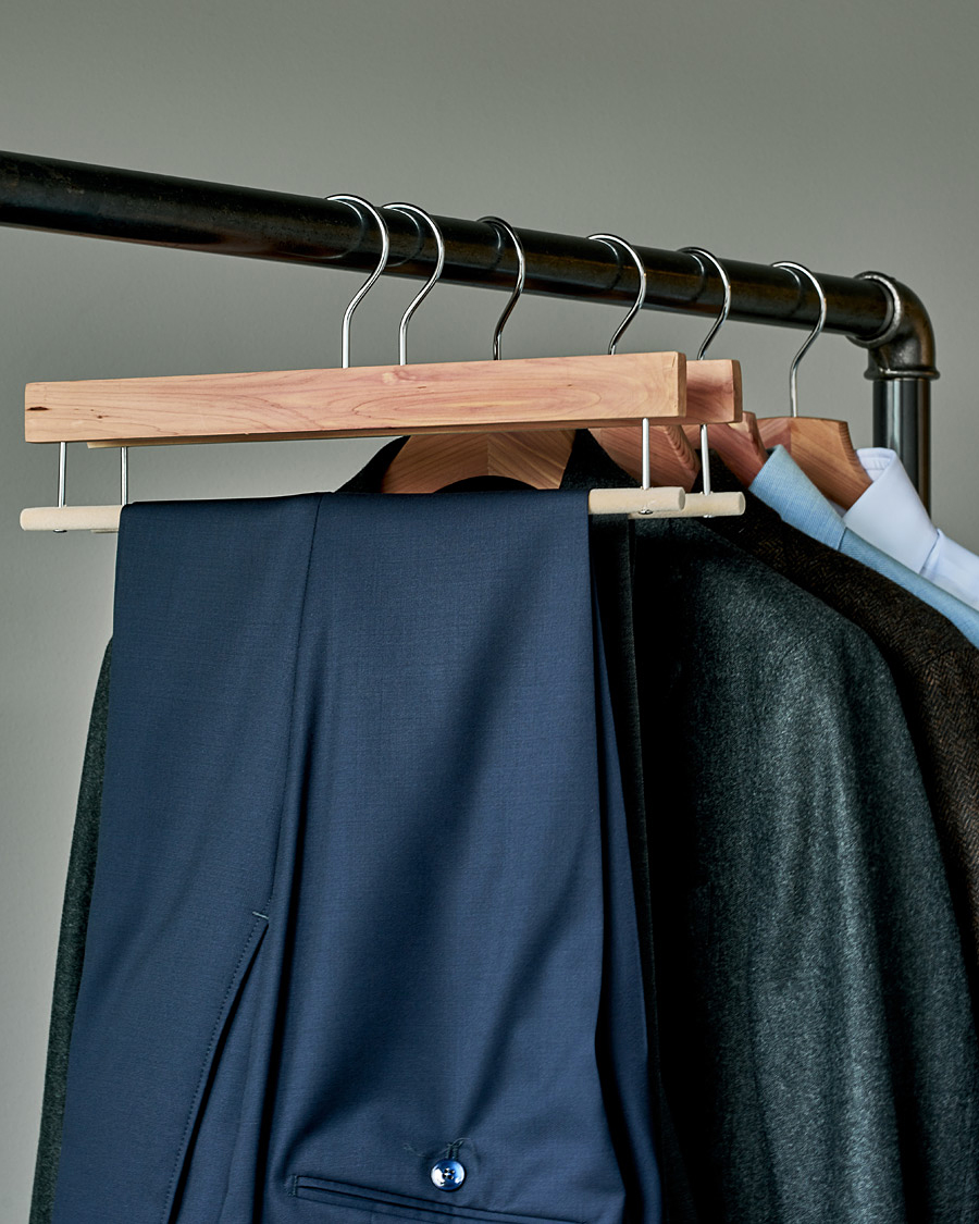 Men | Lifestyle | Care with Carl | 2-Pack Cedar Wood Trouser Hangers 