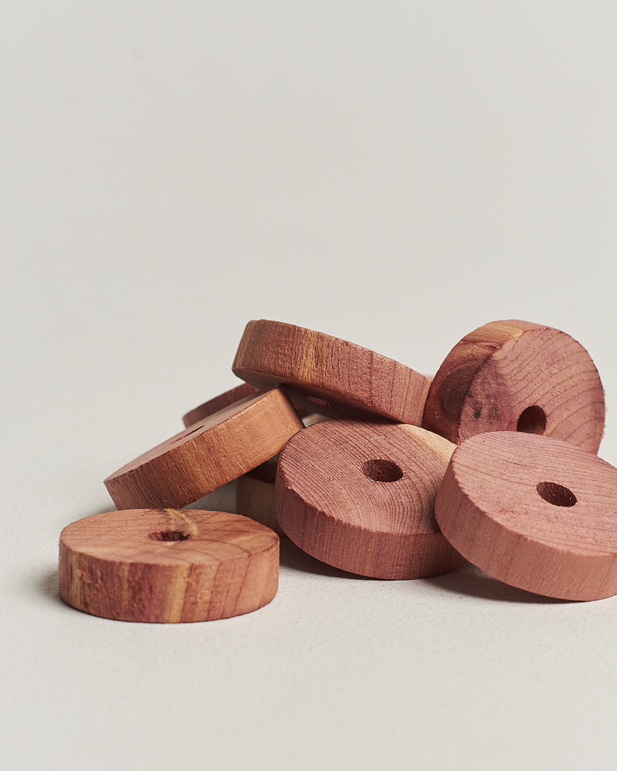 Men | Lifestyle | Care with Carl | 10-Pack Cedar Rings 