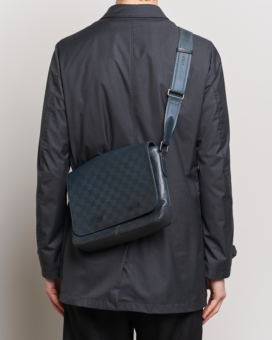 Men | Louis Vuitton Pre-Owned | Louis Vuitton Pre-Owned | District PM Messenger Bag Damier Infini 