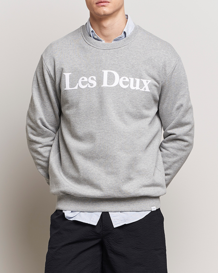 Homme | Nouvelles Marques | LES DEUX | Charles Logo Sweatshirt Light Grey Melange
