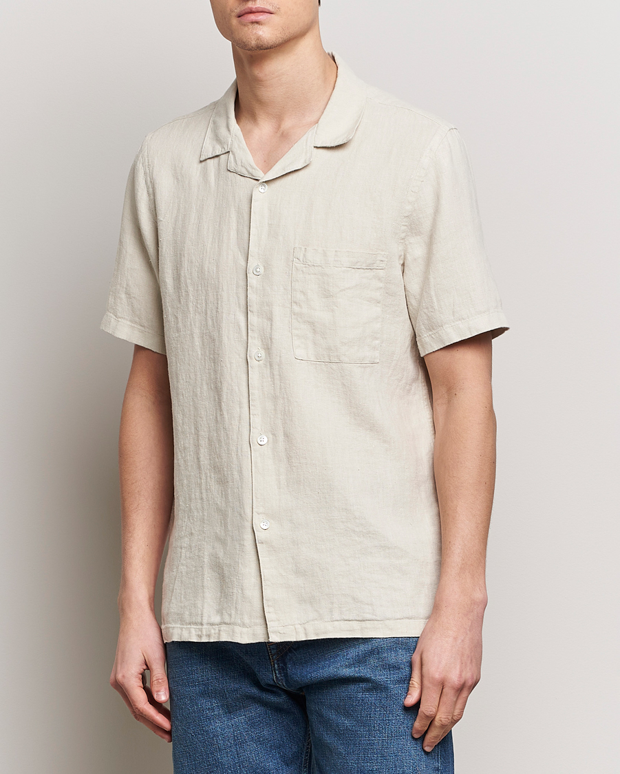 Homme | Chemises | A Day\'s March | Yamu Short Sleeve Linen Shirt Sand