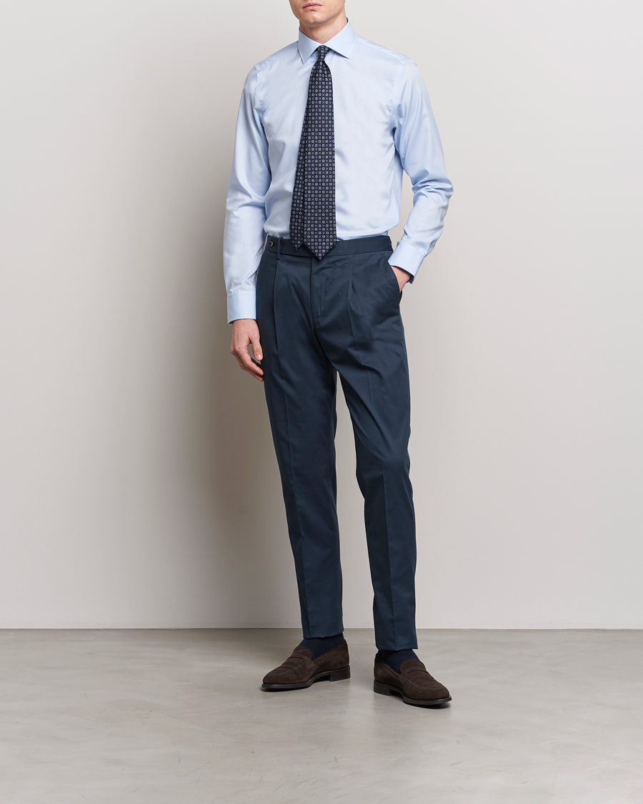Men | Clothing | Oscar Jacobson | Slim Fit Cut Away Non Iron Twill Light Blue