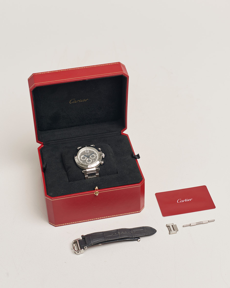 Men | Pre-Owned & Vintage Watches | Cartier Pre-Owned | Pasha Chronograph