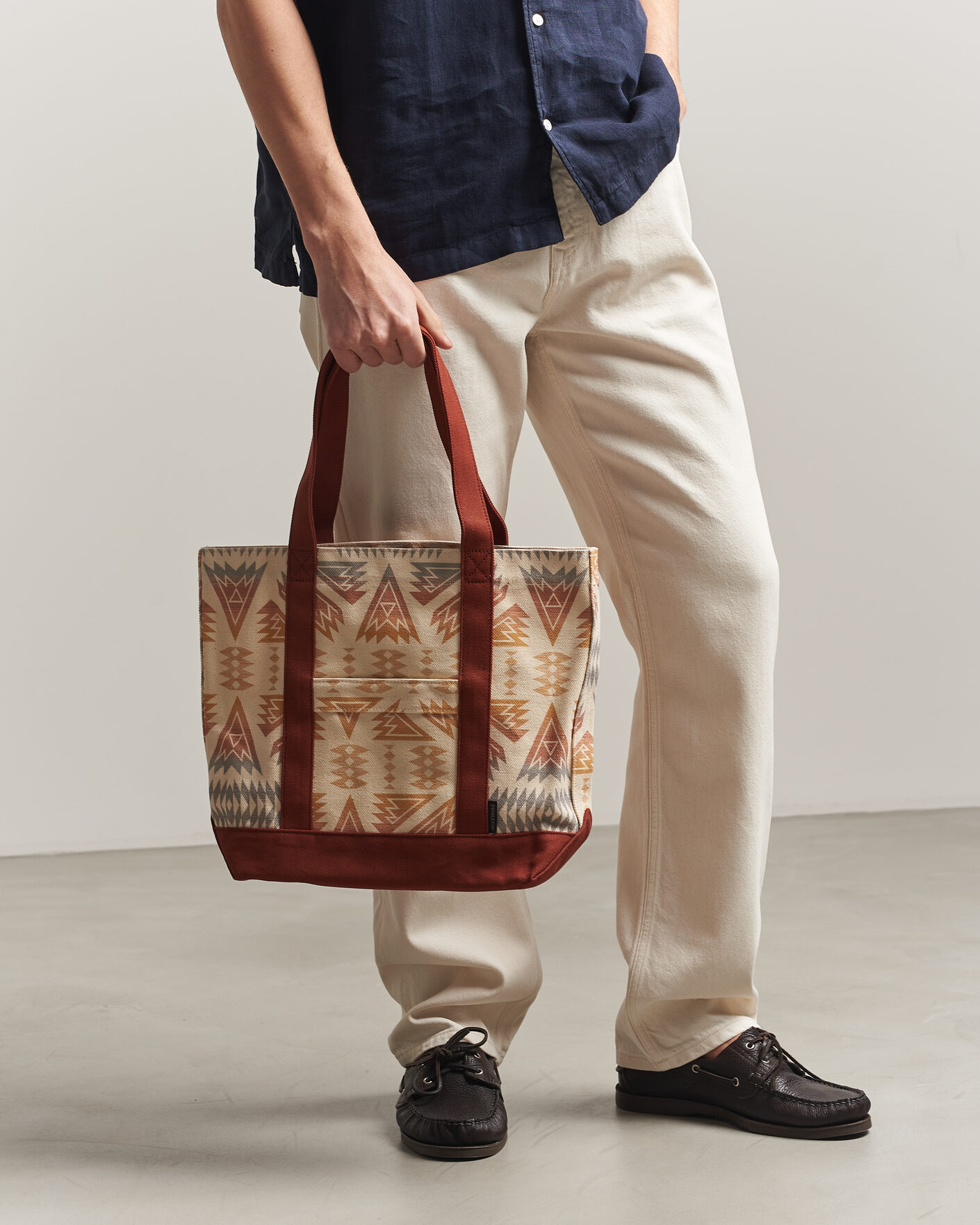 Men | Bags | Pendleton | Astoria Canvas Tote Bag Ponderosa Brick