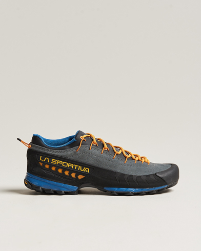 La sportiva hiking sales shoes