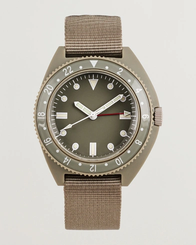 BEAMS PLUS Type-P24 Utility Watch Sage – Green