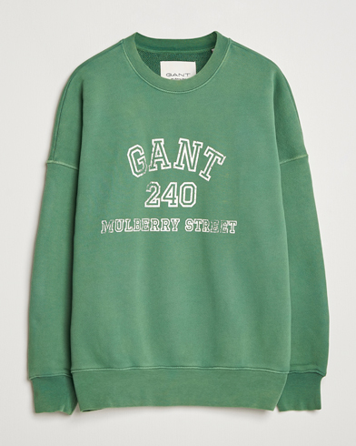 GANT 240 Mulberry Street Vintage Graphic Crew Neck Sweatshirts Forest Green – Green
