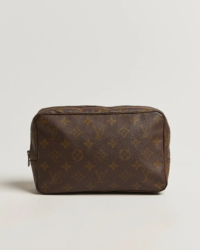 Louis Vuitton Pre-Owned Trousse Toilette 23 Monogram