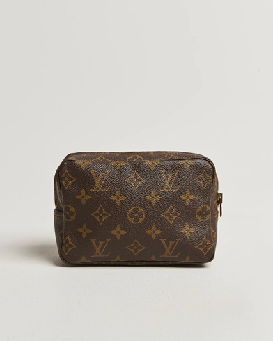 Louis Vuitton Pre-Owned Trousse Toilette 18 Monogram – Brown