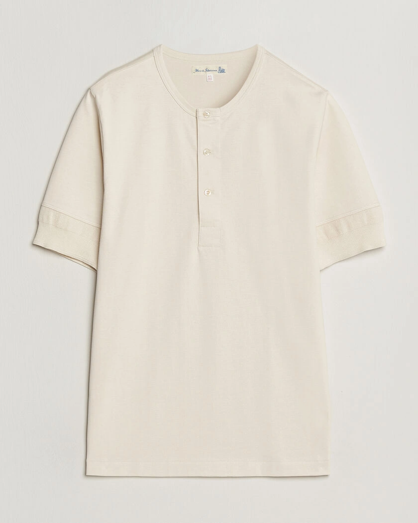 Merz b. Schwanen Classic Organic Cotton Short Sleeve Henley Nature – Beige