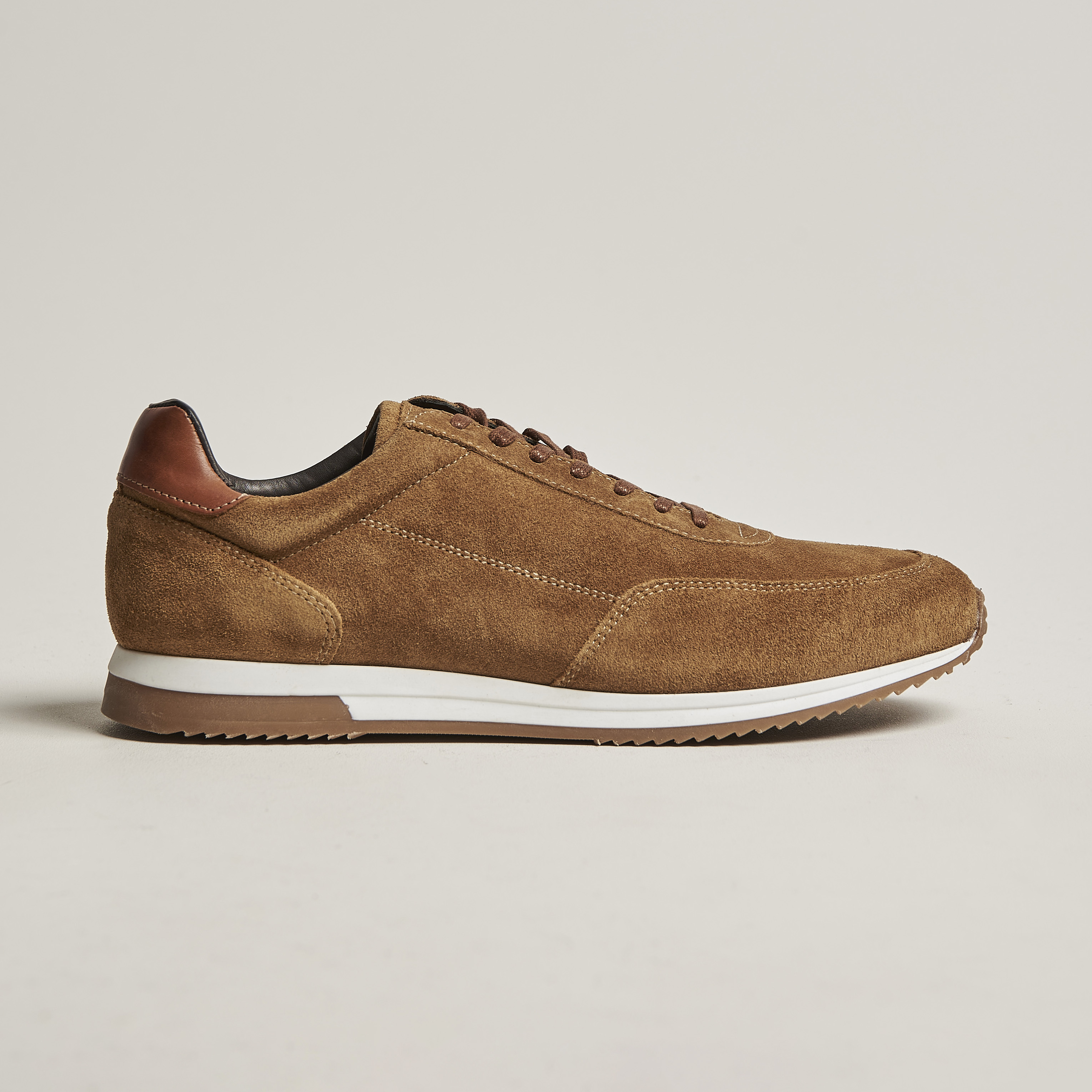 Design Loake Bannister Running Sneaker Tan Suede at CareOfCarl.com