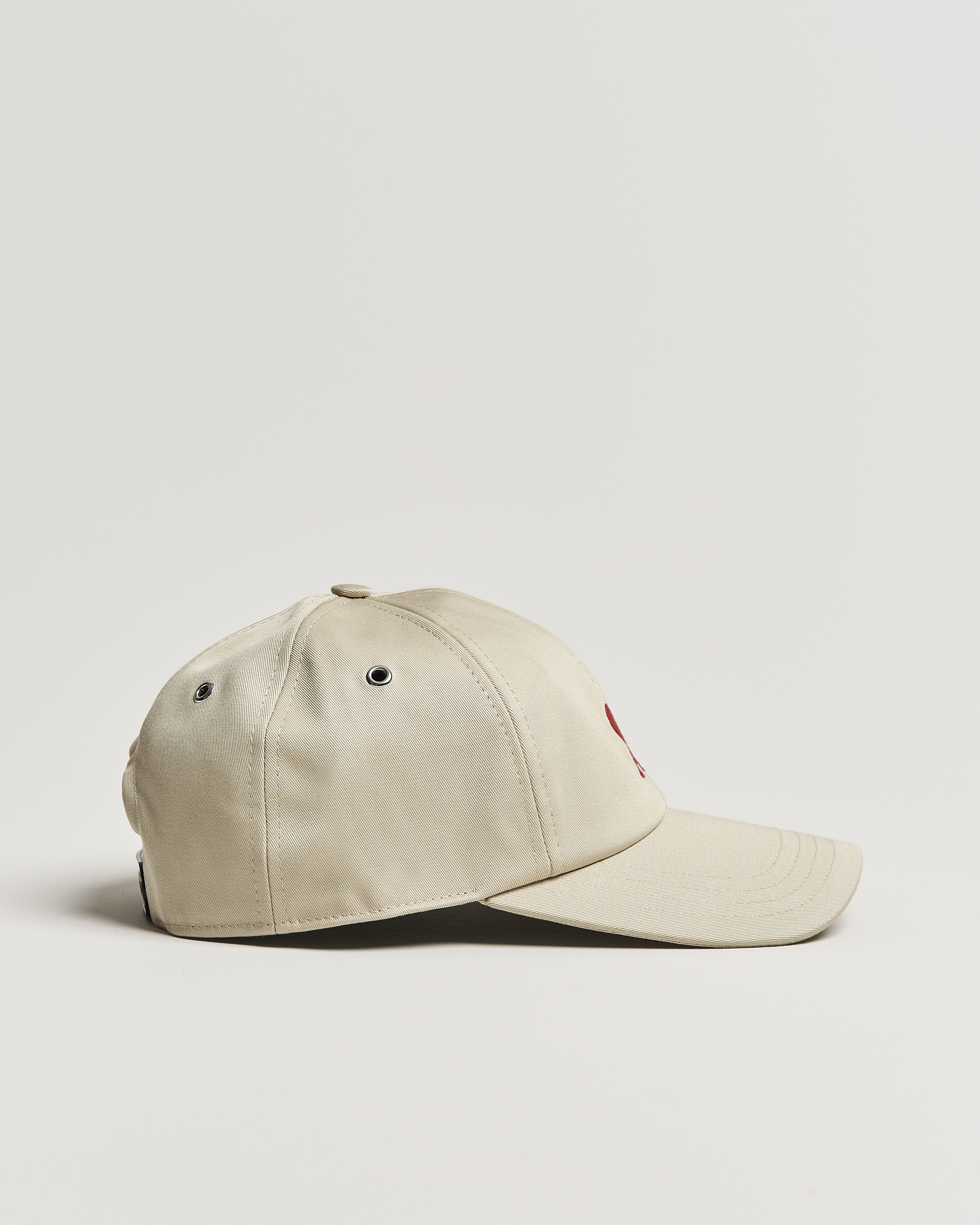 AMI Heart Logo Baseball Cap Beige at CareOfCarl.com