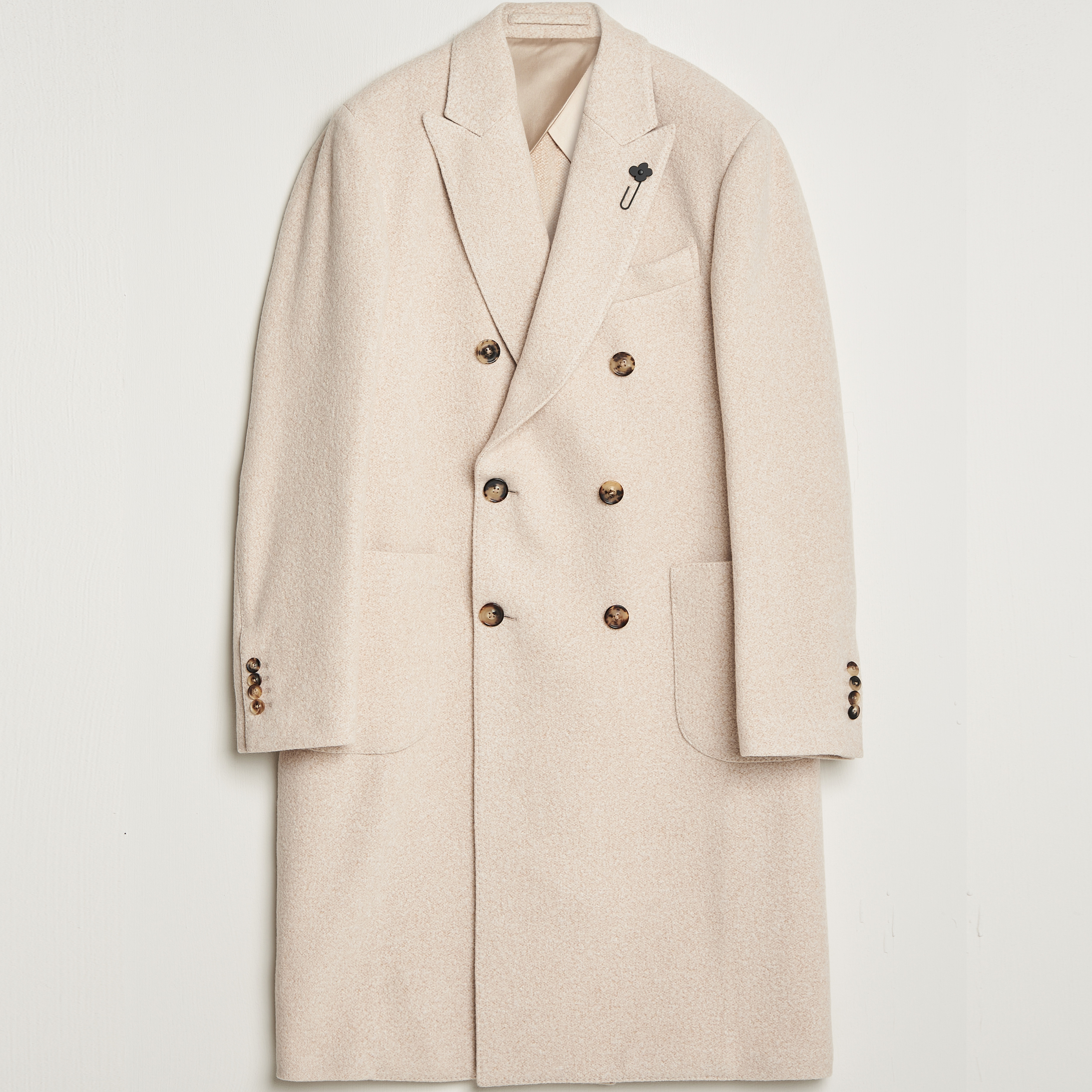 Lardini Wool/Silk/Cashmere Double Breasted Coat Beige at