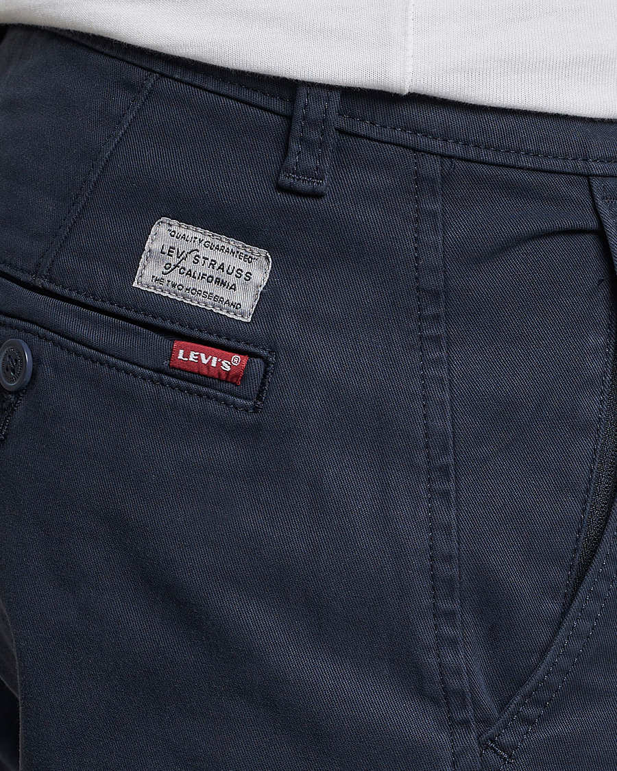 Levis on sale 512 chinos