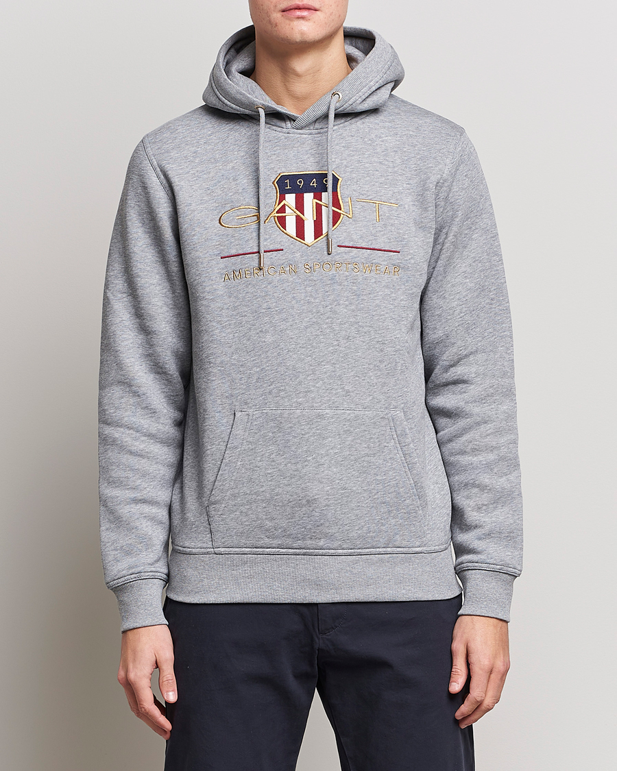 Gant shield sales hoodie sale