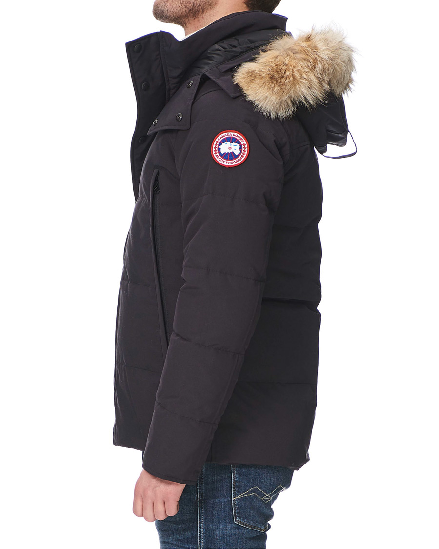 Canada Goose Wyndham Parka Navy at CareOfCarl