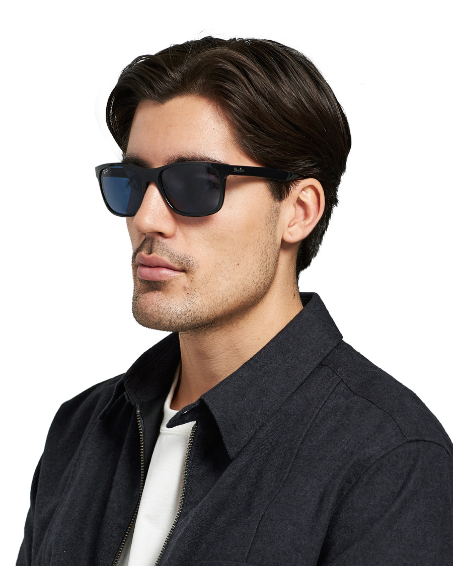 Black and blue ray ban clearance sunglasses