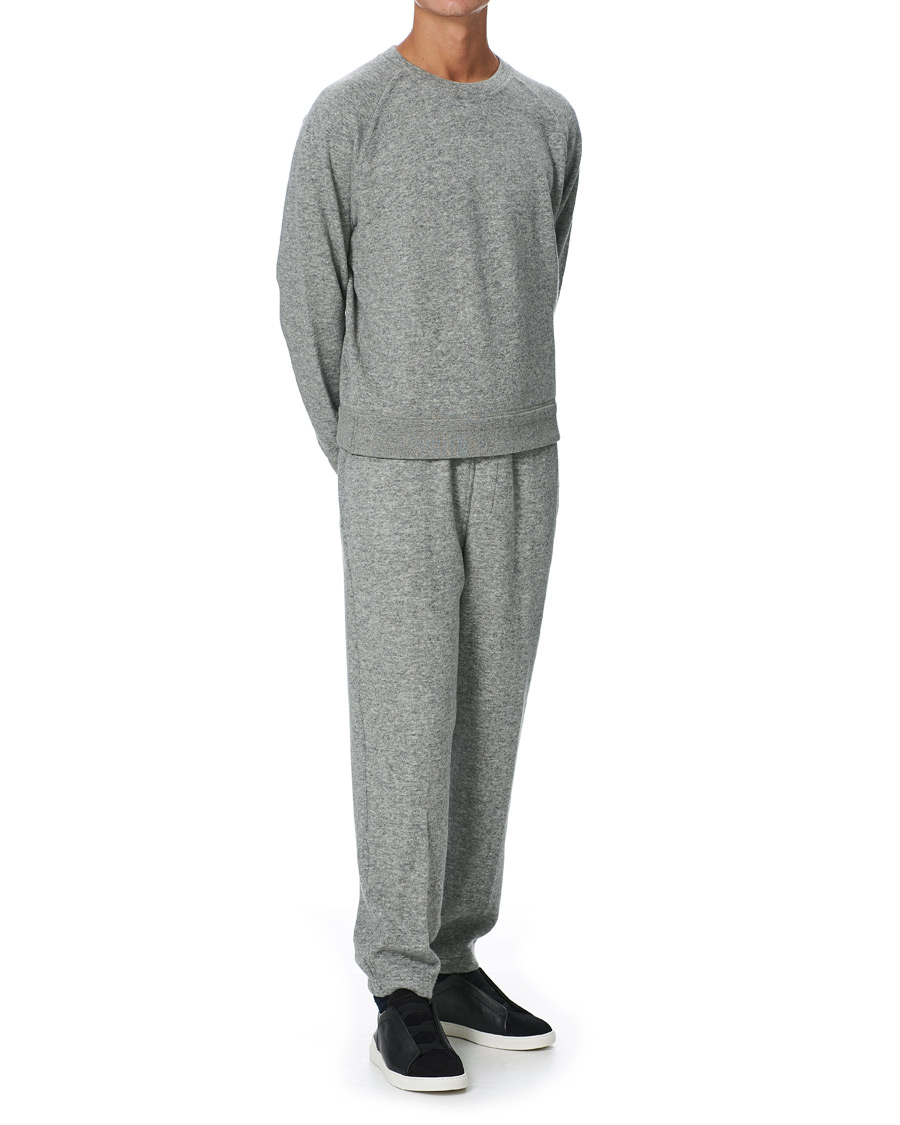 Cashmere discount tracksuit sale